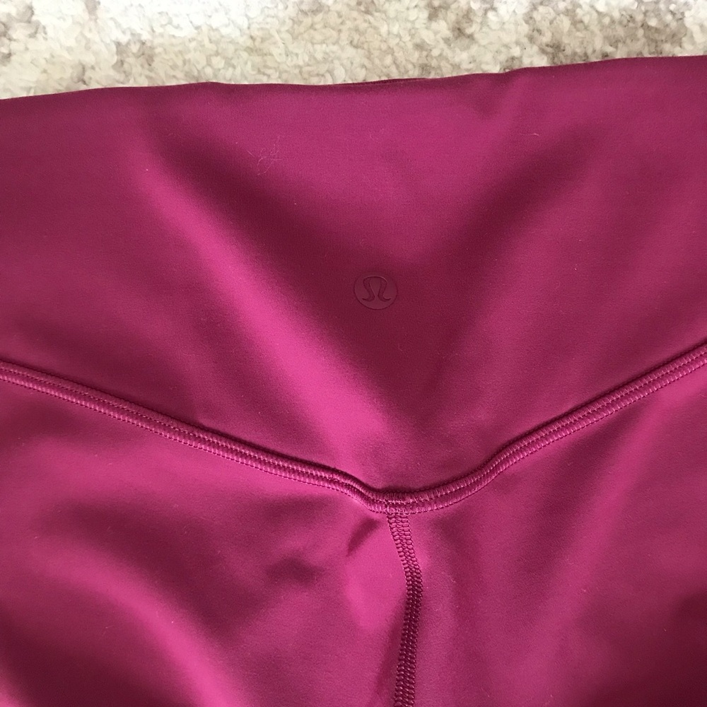 Lululemon High Rise Leggings, Deep Luxe, Size 8 - Picture 9 of 14